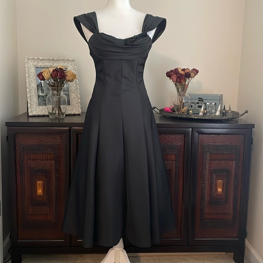 Cache’ Black Satin /Sequin Dress size 2